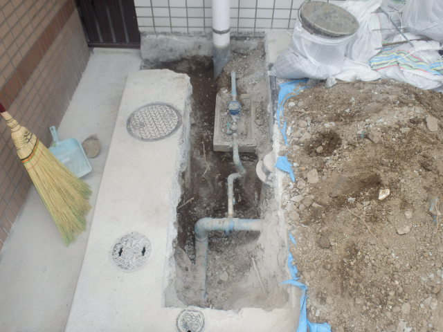 埋設給水管改修前